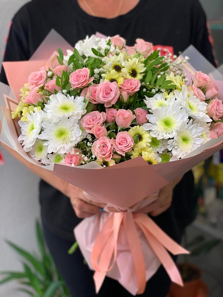 Букет цветов из: Розы и Хризантемы в Белозерске
