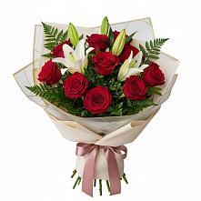 Букет цветов из:  Лилии и Розы в Белозерске