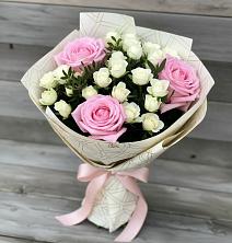 Букет цветов из:  Розы в Белозерске