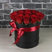 Цветочная композиция из Розы в шляпной коробке #REPLACE_PRED# Белозерске