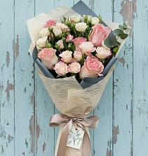 Букет цветов из:  Розы в Белозерске