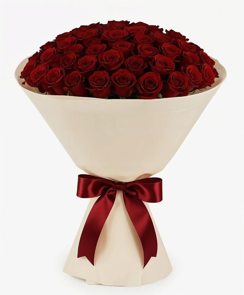 Букет 101 Бордовая роза Блэк Бакарра в Белозерске