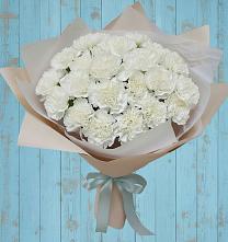 Букет цветов из:  Гвоздики #REPLACE_PRED# Белозерске